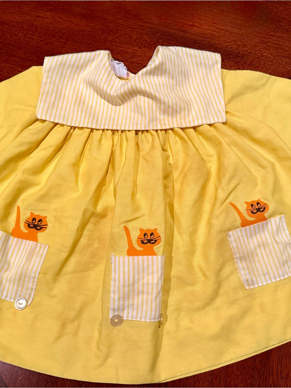 Vintage 1960s Yellow Cat Pocket Kids Costume Dress